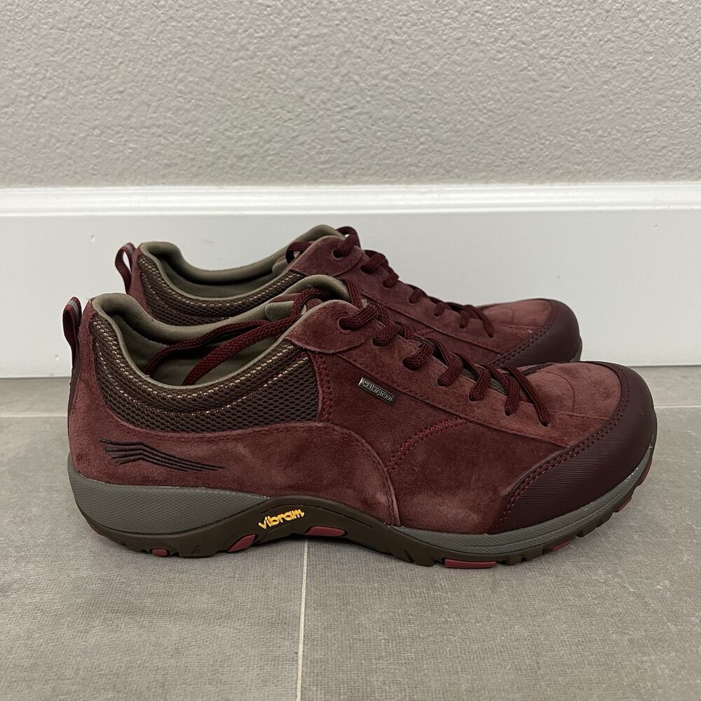 Dansko Paisley Womens Size 42 Red Suede Vibram Hiking Waterproof Casual Shoes